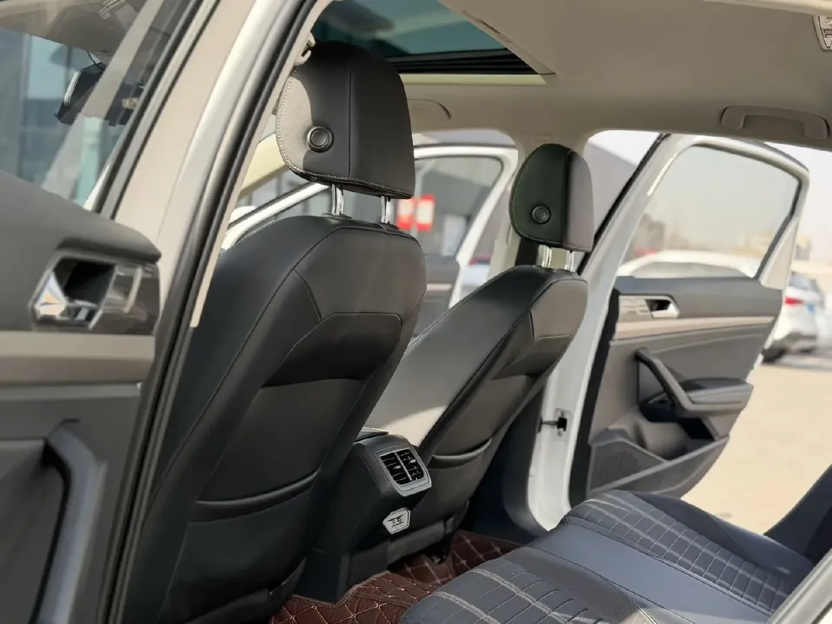 2019 Volkswagen Lavida 1.5L 113HP L4 6AT,autocango,china used car exporter,china ev exporter,chinese used car exporter,chinese used ev exporter