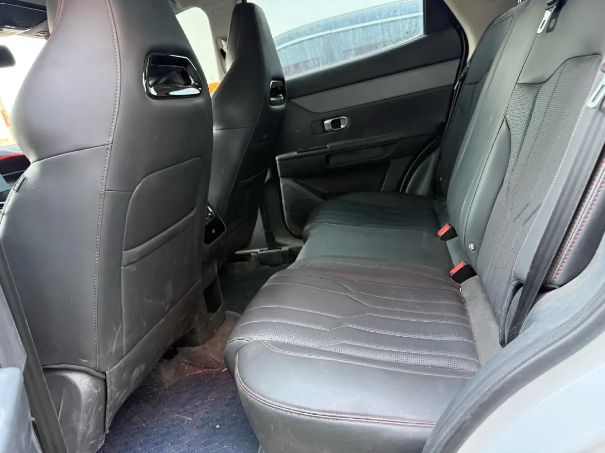 2025 Jetour DASHING 1.5T 156HP L4 6DCT,autocango,china used car exporter,china ev exporter,chinese used car exporter,chinese used ev exporter