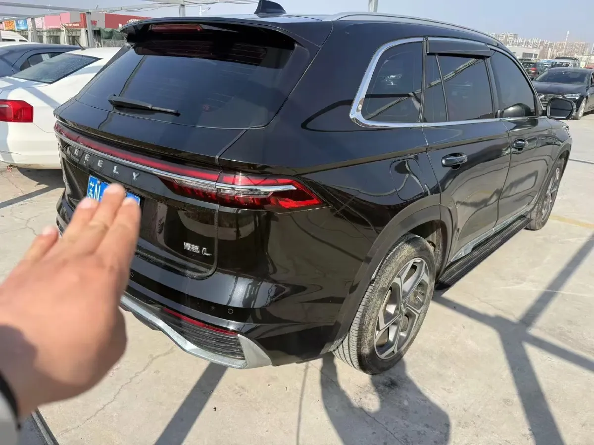 2024 Geely Monjaro 2.0T 238HP L4 8AT,autocango,china used car exporter,china ev exporter,chinese used car exporter,chinese used ev exporter