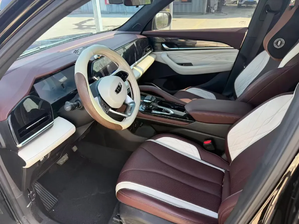 2024 Geely Monjaro 2.0T 238HP L4 8AT,autocango,china used car exporter,china ev exporter,chinese used car exporter,chinese used ev exporter