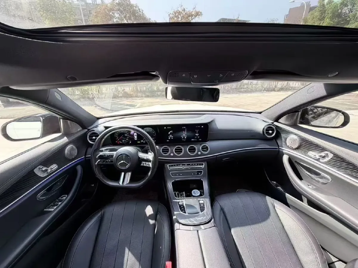 2021 Mercedes-Benz E Class 1.5T 184HP L4 9AT,autocango,china used car exporter,china ev exporter,chinese used car exporter,chinese used ev exporter