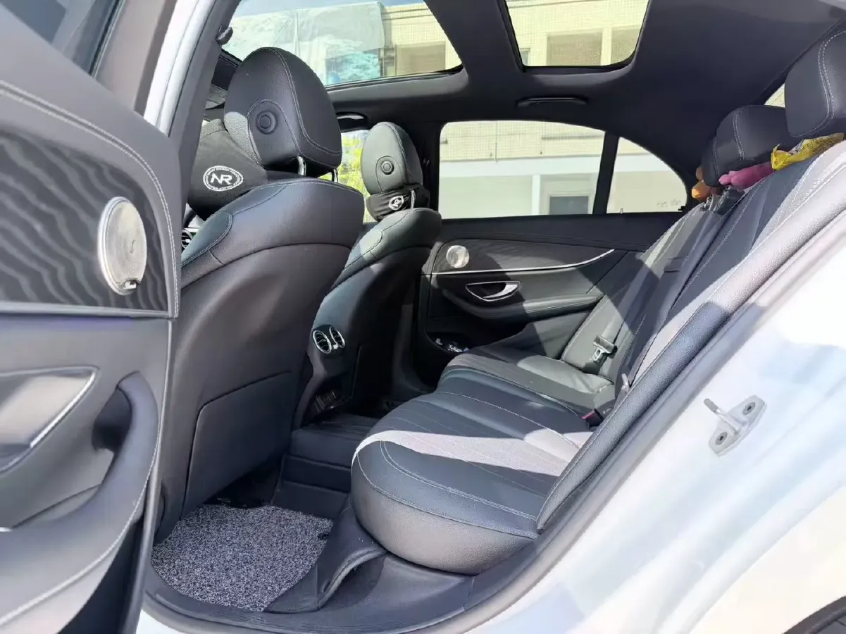 2021 Mercedes-Benz E Class 1.5T 184HP L4 9AT,autocango,china used car exporter,china ev exporter,chinese used car exporter,chinese used ev exporter