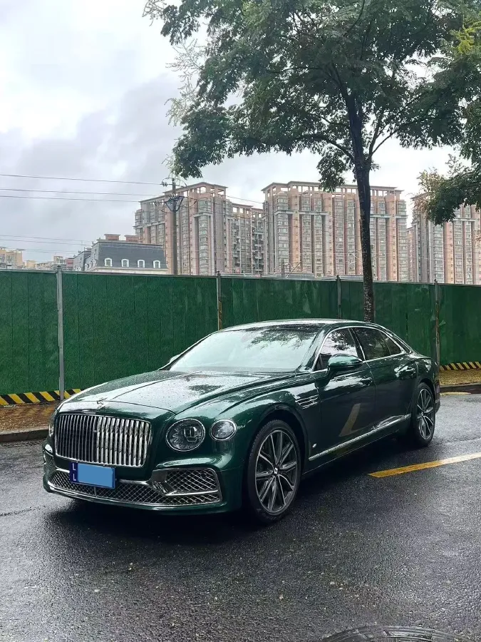 2022 Bentley Flying Spur 4.0T 550HP V8 8DCT,autocango,china used car exporter,china ev exporter,chinese used car exporter,chinese used ev exporter