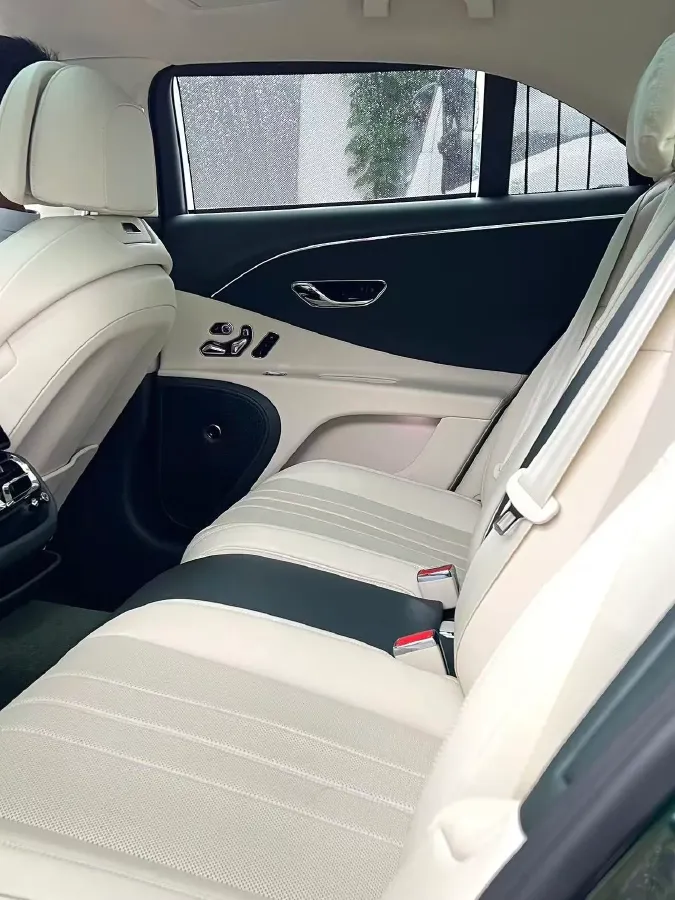 2022 Bentley Flying Spur 4.0T 550HP V8 8DCT,autocango,china used car exporter,china ev exporter,chinese used car exporter,chinese used ev exporter