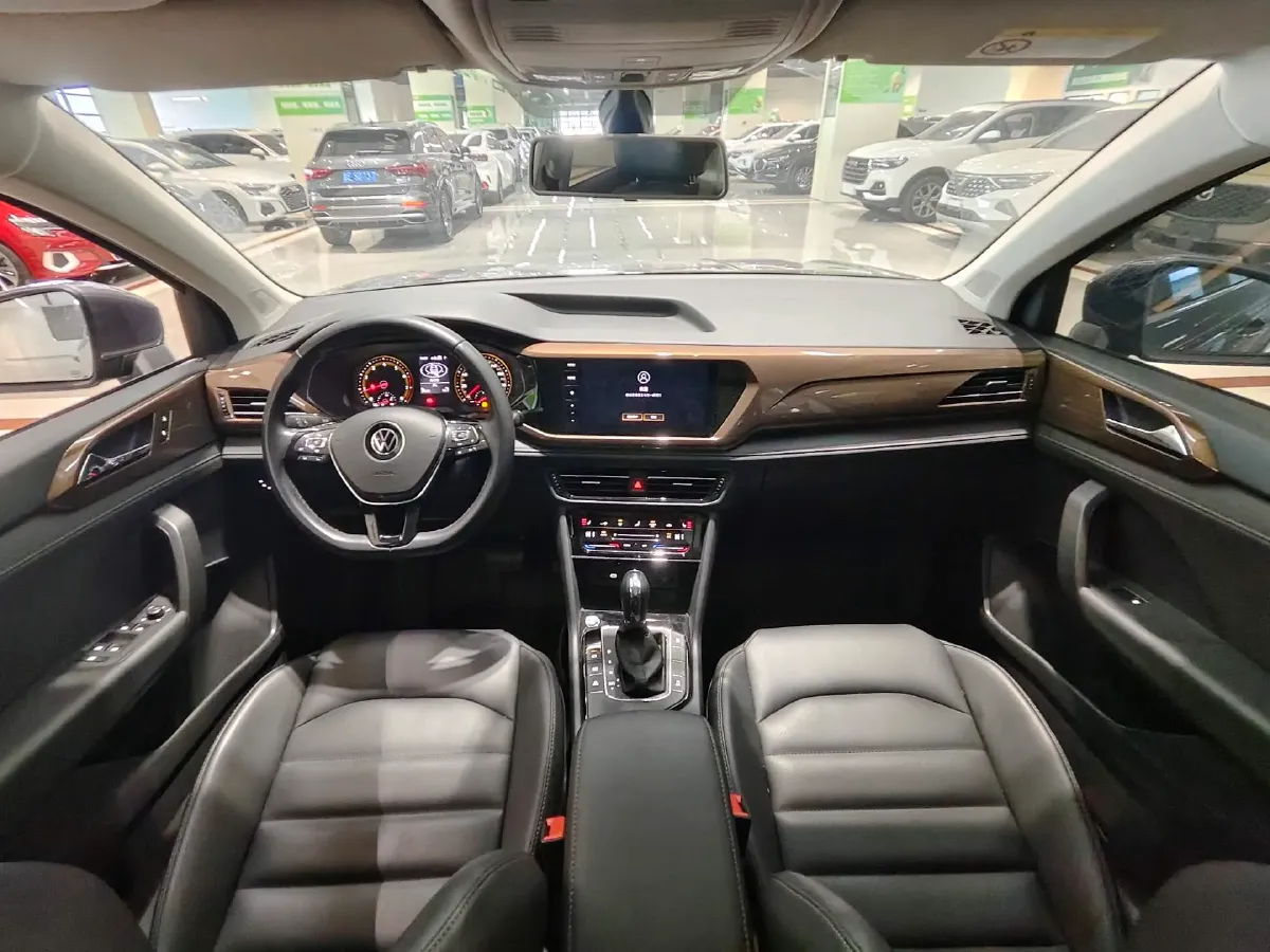 2021 Volkswagen Tharu 1.4T 150HP L4 7DCT,autocango,china used car exporter,china ev exporter,chinese used car exporter,chinese used ev exporter