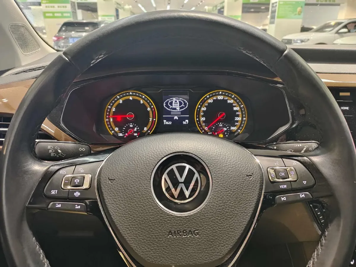 2021 Volkswagen Tharu 1.4T 150HP L4 7DCT,autocango,china used car exporter,china ev exporter,chinese used car exporter,chinese used ev exporter