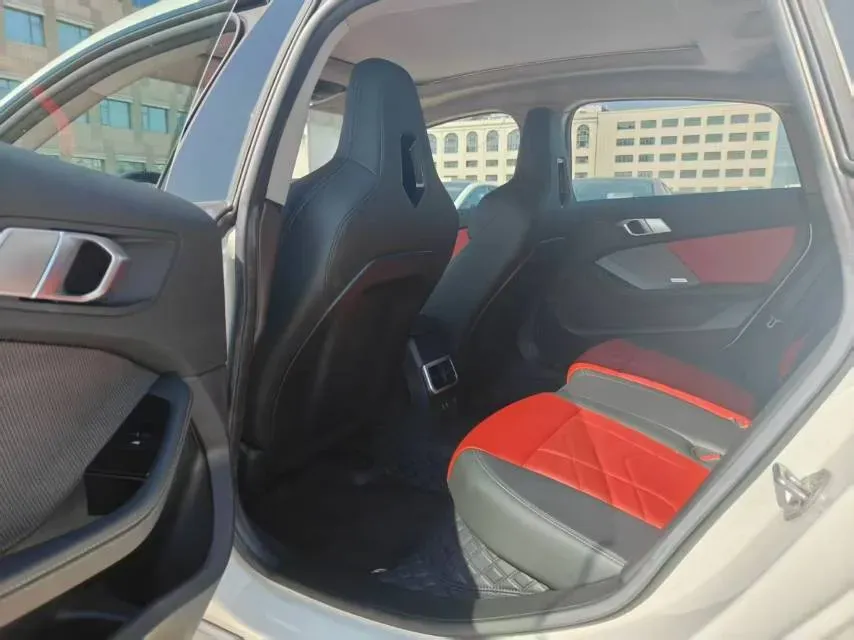 2025 JAC Refine RefineRF8 2.0T 253HP L4 8AT,autocango,china used car exporter,china ev exporter,chinese used car exporter,chinese used ev exporter