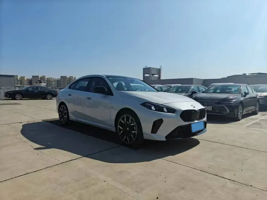 2025 JAC Refine RefineRF8 2.0T 253HP L4 8AT,autocango,china used car exporter,china ev exporter,chinese used car exporter,chinese used ev exporter