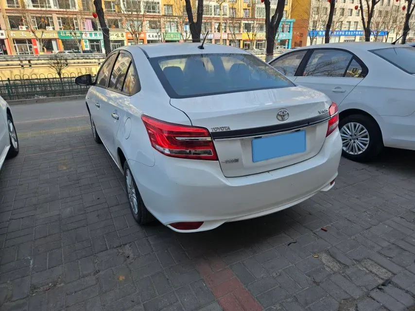 2017 Luxgen U5 SUV 1.6L 124HP L4 5MT,autocango,china used car exporter,china ev exporter,chinese used car exporter,chinese used ev exporter