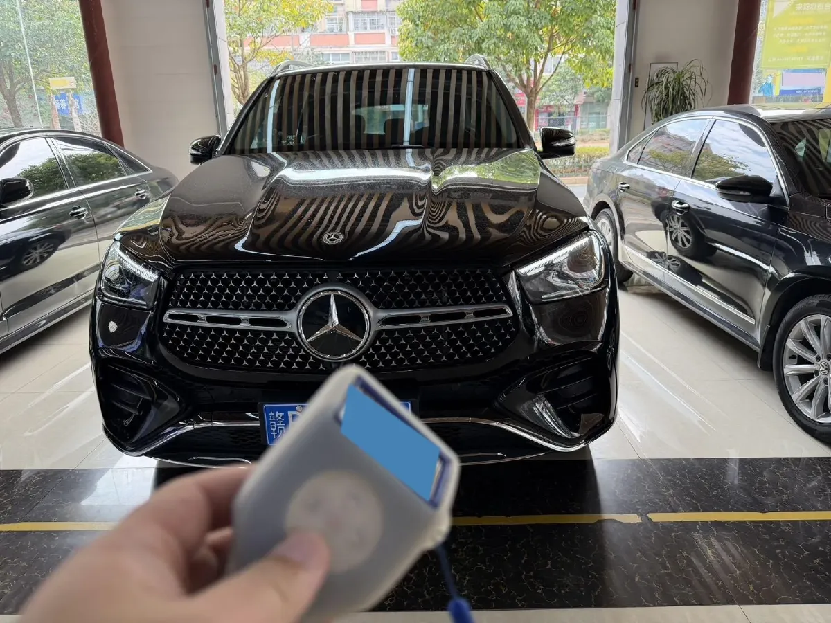 2024 Mercedes-Benz GLE Class 2.0T 258HP L4 9AT,autocango,china used car exporter,china ev exporter,chinese used car exporter,chinese used ev exporter