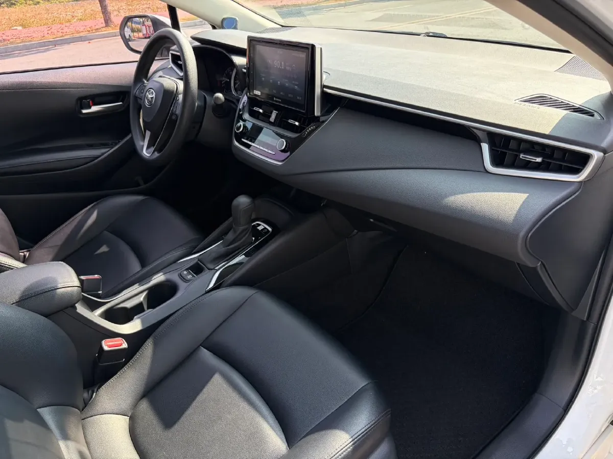 2019 Toyota Corolla 1.2T 116HP L4 CVT,autocango,china used car exporter,china ev exporter,chinese used car exporter,chinese used ev exporter