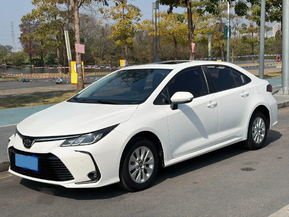 2019 Toyota Corolla 1.2T 116HP L4 CVT,autocango,china used car exporter,china ev exporter,chinese used car exporter,chinese used ev exporter