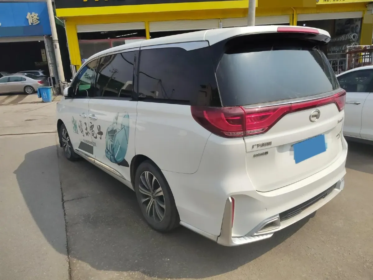 2018 GAC Trumpchi M8 2.0T 201HP L4 6AT,autocango,china used car exporter,china ev exporter,chinese used car exporter,chinese used ev exporter