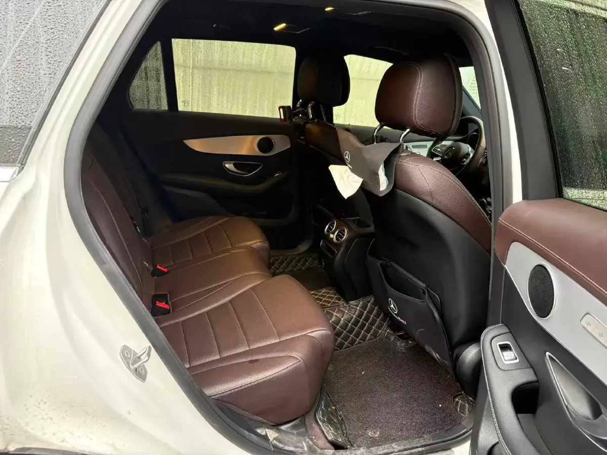 2021 Mercedes-Benz GLC Class 2.0T 197HP L4 9AT,autocango,china used car exporter,china ev exporter,chinese used car exporter,chinese used ev exporter