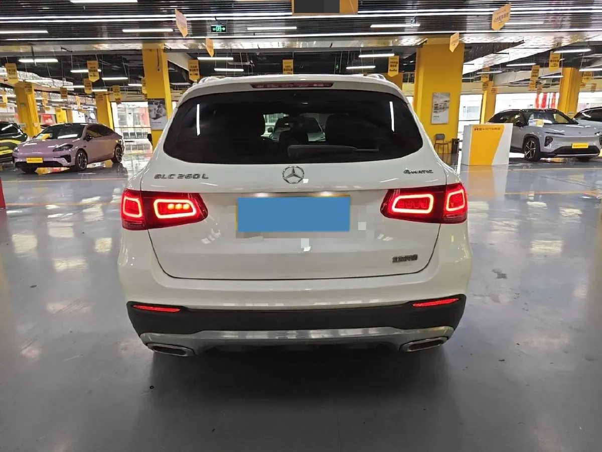 2021 Mercedes-Benz GLC Class 2.0T 197HP L4 9AT,autocango,china used car exporter,china ev exporter,chinese used car exporter,chinese used ev exporter