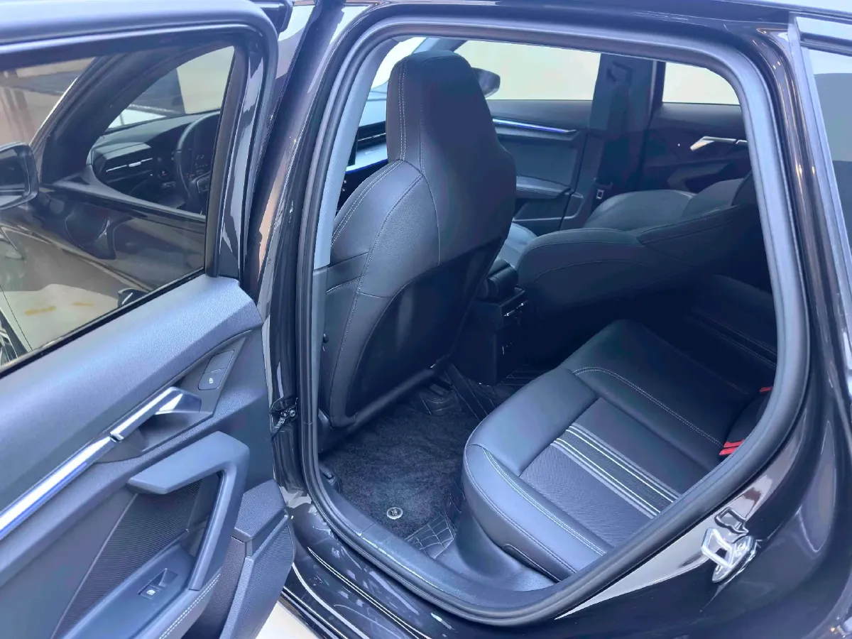 2023 Audi A3 1.4T 150HP L4 7DCT,autocango,china used car exporter,china ev exporter,chinese used car exporter,chinese used ev exporter