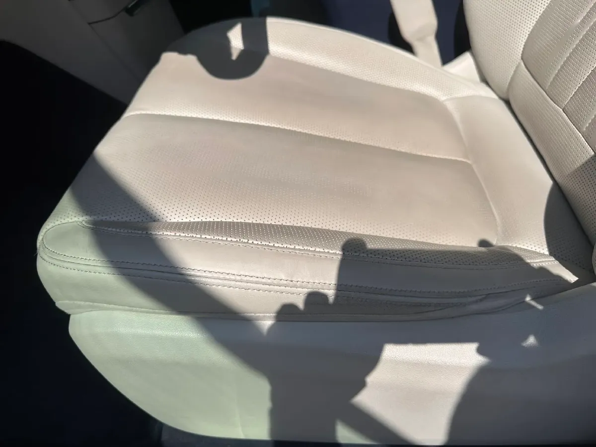 2023 Buick Century 2.0T 237HP L4 9AT,autocango,china used car exporter,china ev exporter,chinese used car exporter,chinese used ev exporter