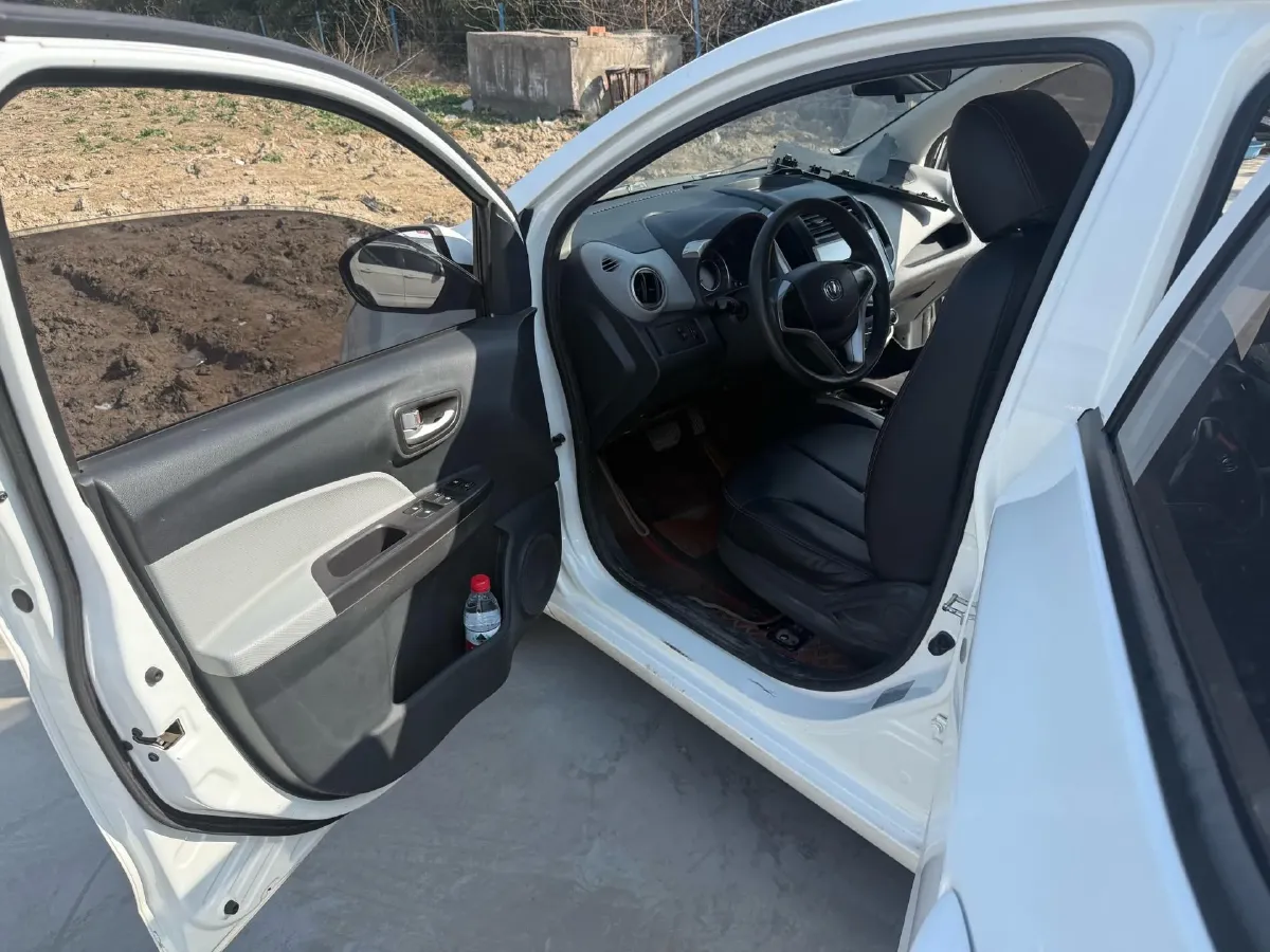 2020 ChangAn BenBen E-Star BEV 32.2KWH,autocango,china used car exporter,china ev exporter,chinese used car exporter,chinese used ev exporter