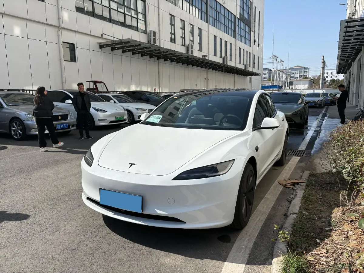 2025 Tesla Model 3 BEV,autocango,china used car exporter,china ev exporter,chinese used car exporter,chinese used ev exporter