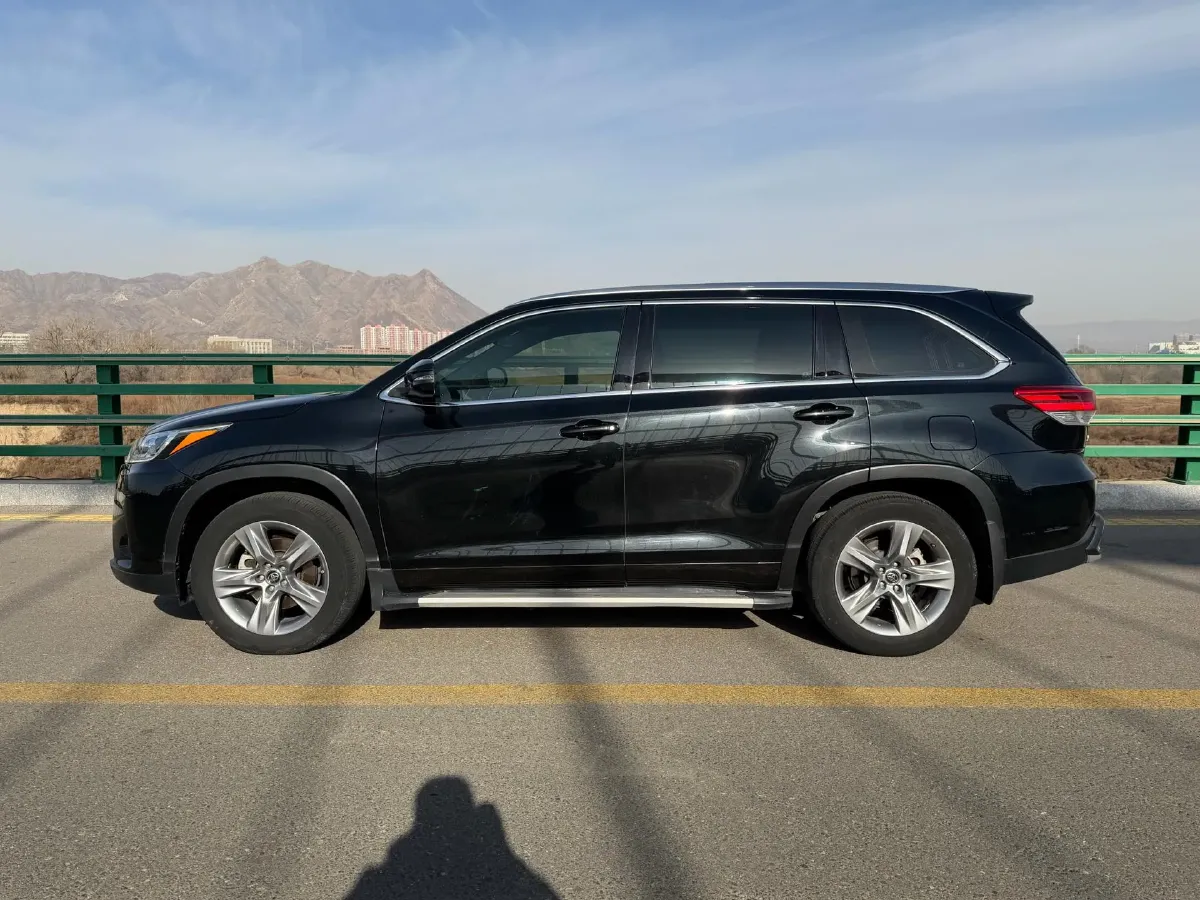 2019 Mazda CX-8 2.5L 192HP L4 6AT,autocango,china used car exporter,china ev exporter,chinese used car exporter,chinese used ev exporter