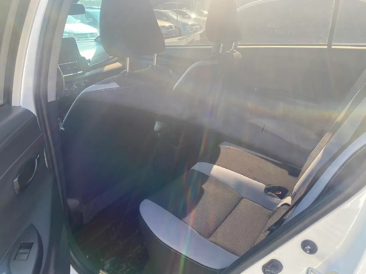 2021 Toyota Yaris L 1.5L 112HP L4 CVT,autocango,china used car exporter,china ev exporter,chinese used car exporter,chinese used ev exporter