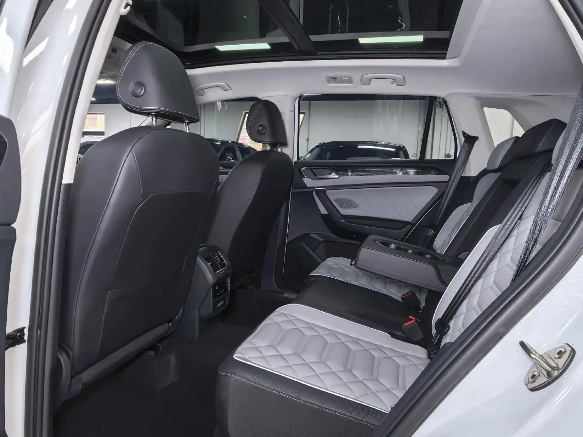 2023 Volkswagen Tayron 1.4T 150HP L4 7DCT,autocango,china used car exporter,china ev exporter,chinese used car exporter,chinese used ev exporter