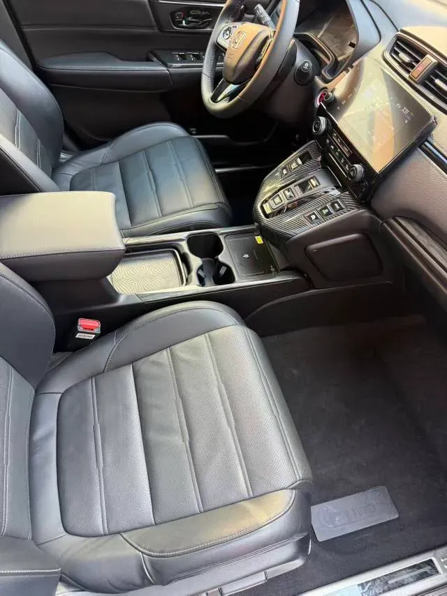 2021 Honda CR-V 2.0L 146HP L4 E-CVT Hybrid,autocango,china used car exporter,china ev exporter,chinese used car exporter,chinese used ev exporter