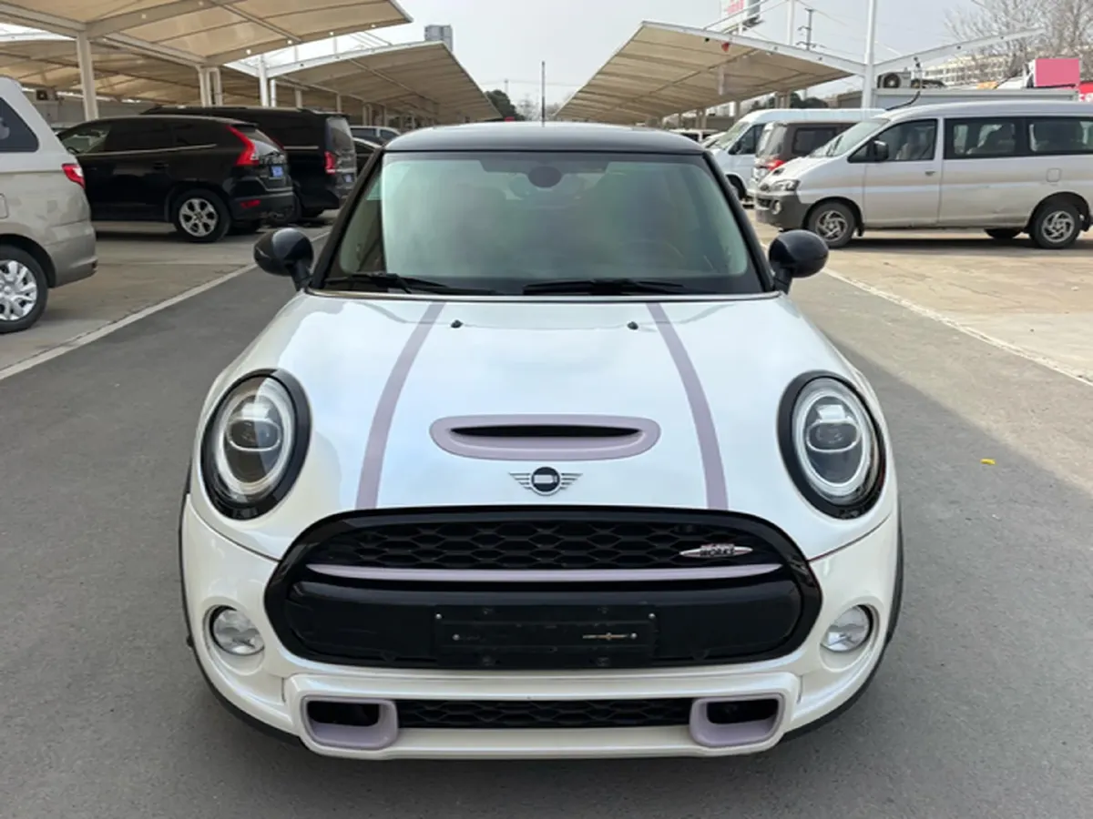 2018 MINI MINI 2.0T 192HP L4 7DCT,autocango,china used car exporter,china ev exporter,chinese used car exporter,chinese used ev exporter