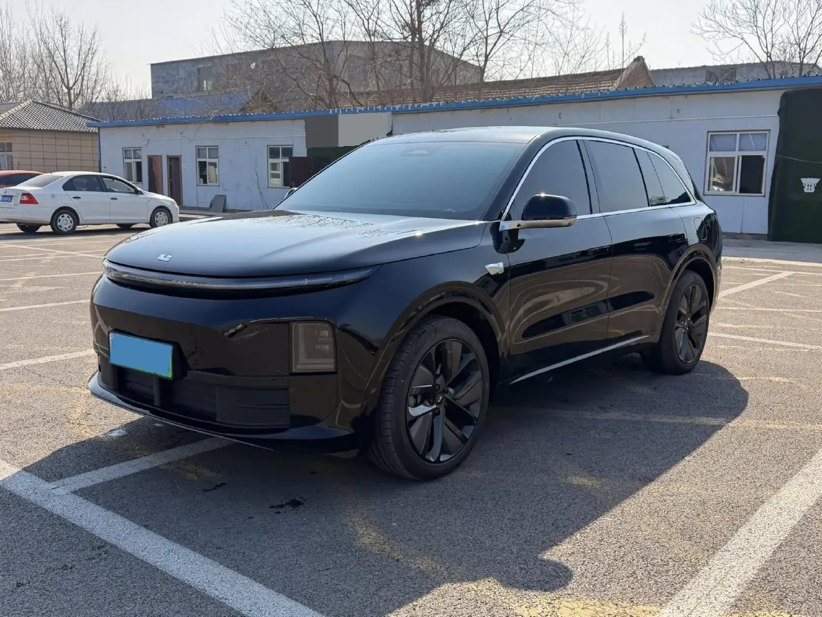 2024 Li L6 Range Extended 154HP L4 REEV 36.8KWH,autocango,china used car exporter,china ev exporter,chinese used car exporter,chinese used ev exporter