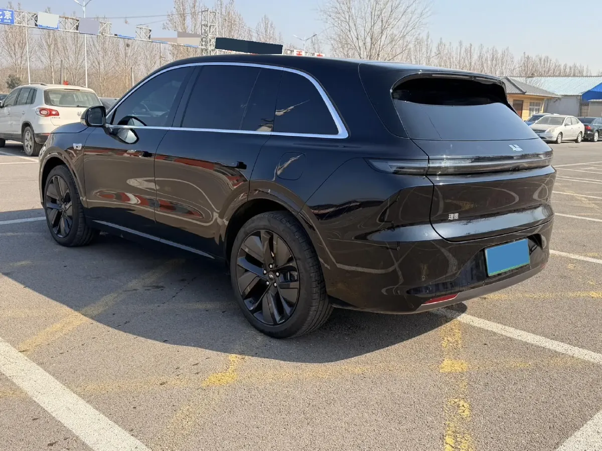 2024 Li L6 Range Extended 154HP L4 REEV 36.8KWH,autocango,china used car exporter,china ev exporter,chinese used car exporter,chinese used ev exporter