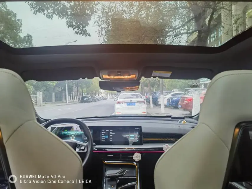 2022 MG 5 Scorpio 1.5T 181HP L4 7DCT,autocango,china used car exporter,china ev exporter,chinese used car exporter,chinese used ev exporter