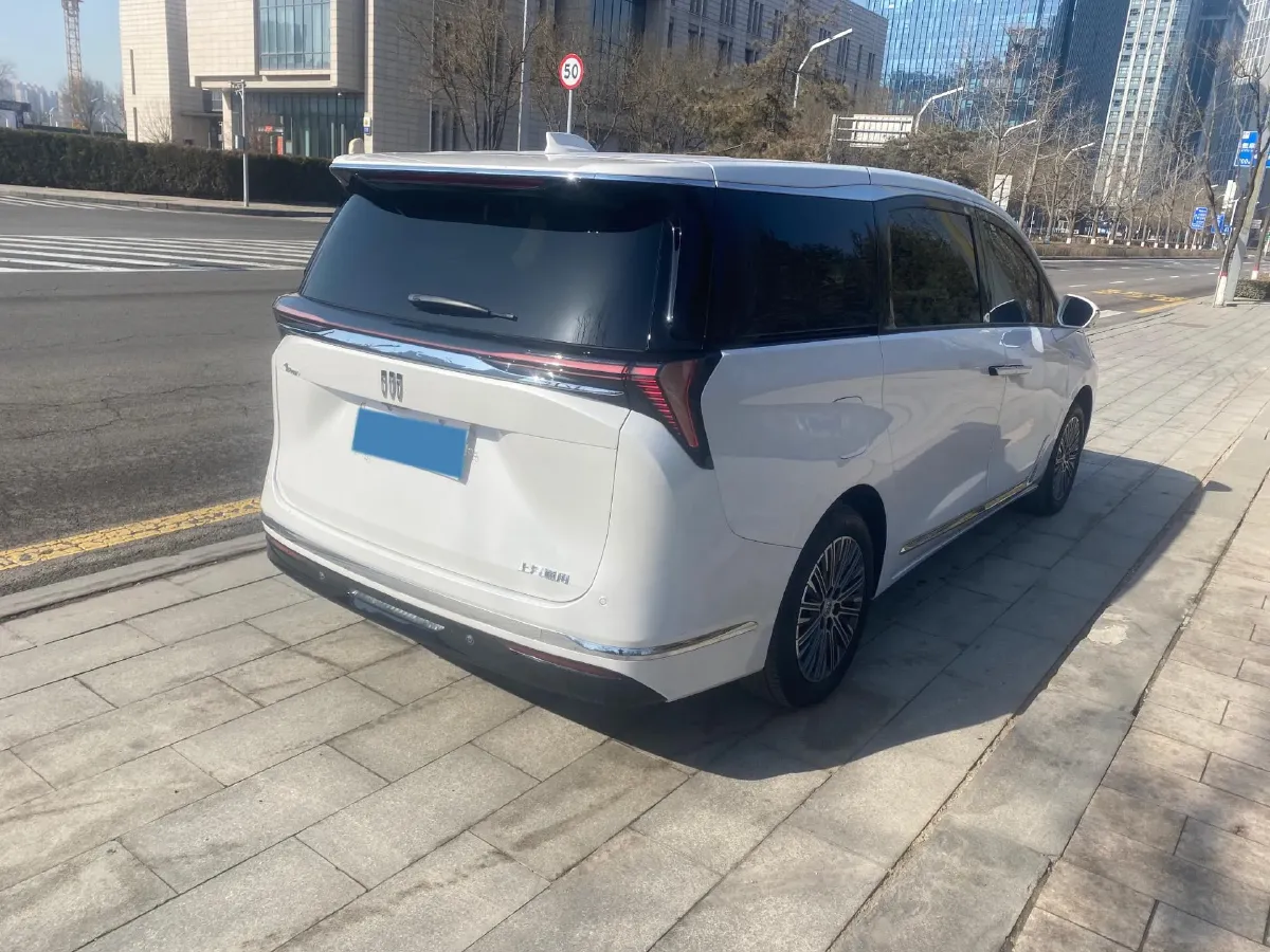 2024 Buick GL8 1.5T 180HP L4 2DHT PHEV 24.4KWH,autocango,china used car exporter,china ev exporter,chinese used car exporter,chinese used ev exporter
