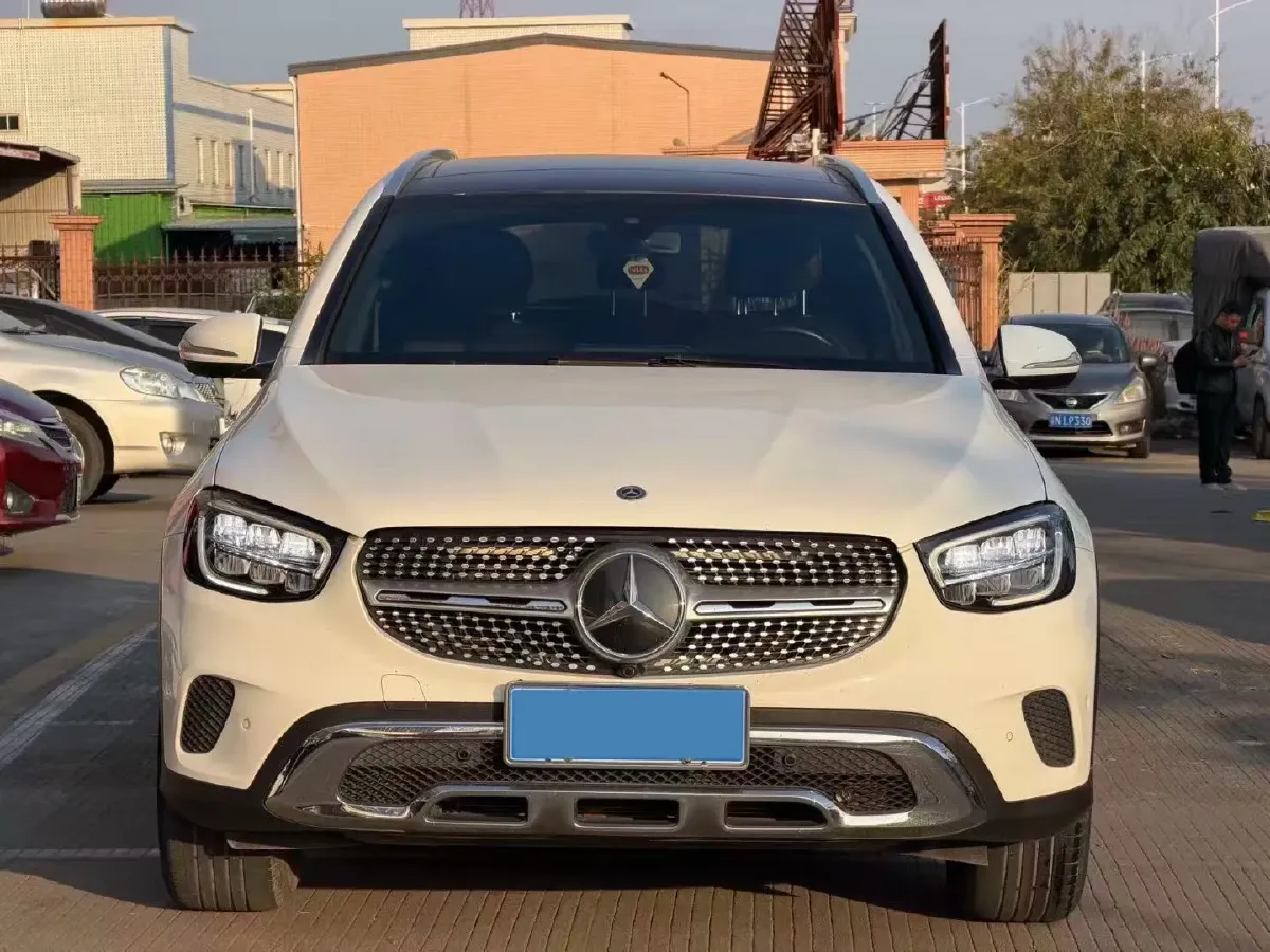 2020 Mercedes-Benz GLC Class 2.0T 197HP L4 9AT,autocango,china used car exporter,china ev exporter,chinese used car exporter,chinese used ev exporter