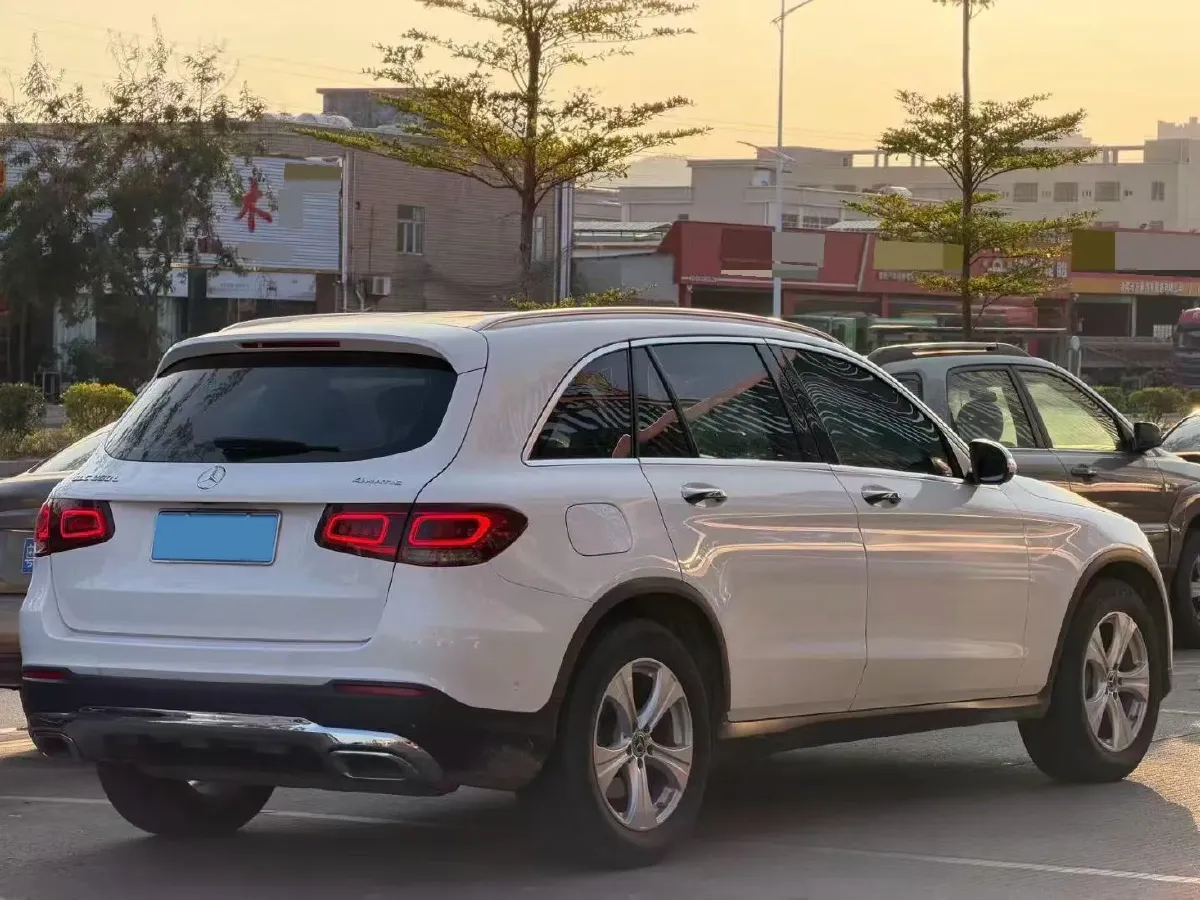 2020 Mercedes-Benz GLC Class 2.0T 197HP L4 9AT,autocango,china used car exporter,china ev exporter,chinese used car exporter,chinese used ev exporter