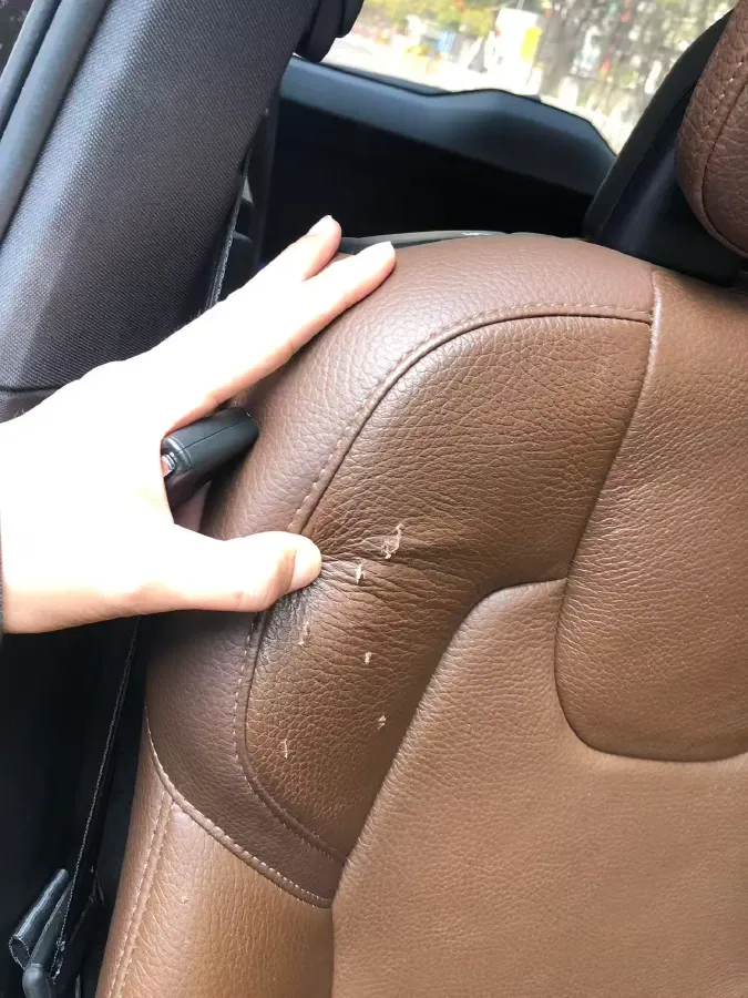 2021 Volvo XC90 2.0T 299HP L4 8AT,autocango,china used car exporter,china ev exporter,chinese used car exporter,chinese used ev exporter