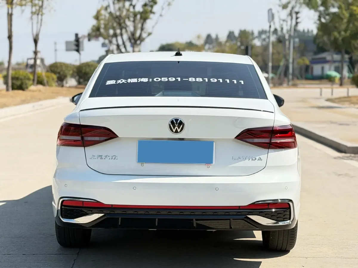2024 Volkswagen Lavida 1.5T 160HP L4 7DCT,autocango,china used car exporter,china ev exporter,chinese used car exporter,chinese used ev exporter