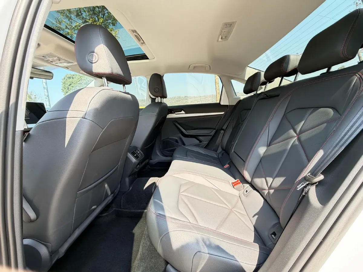 2024 Volkswagen Lavida 1.5T 160HP L4 7DCT,autocango,china used car exporter,china ev exporter,chinese used car exporter,chinese used ev exporter