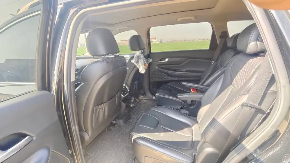 2019 Hyundai Santafe 2.0T 240HP L4 8AT,autocango,china used car exporter,china ev exporter,chinese used car exporter,chinese used ev exporter