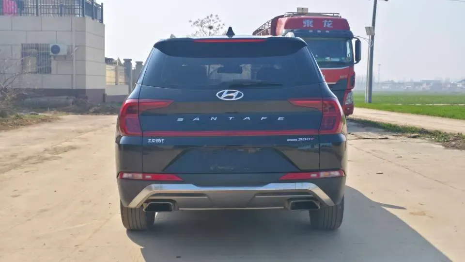 2019 Hyundai Santafe 2.0T 240HP L4 8AT,autocango,china used car exporter,china ev exporter,chinese used car exporter,chinese used ev exporter