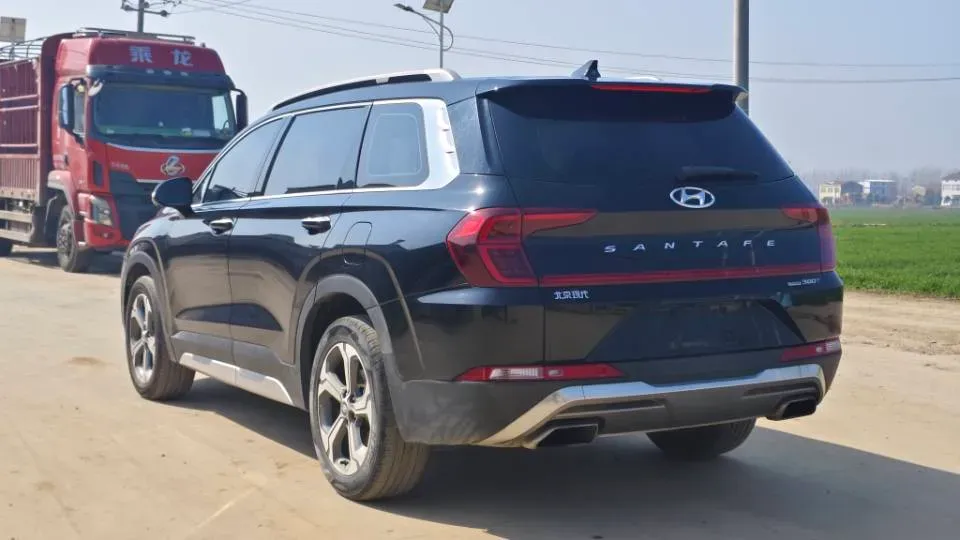 2019 Hyundai Santafe 2.0T 240HP L4 8AT,autocango,china used car exporter,china ev exporter,chinese used car exporter,chinese used ev exporter
