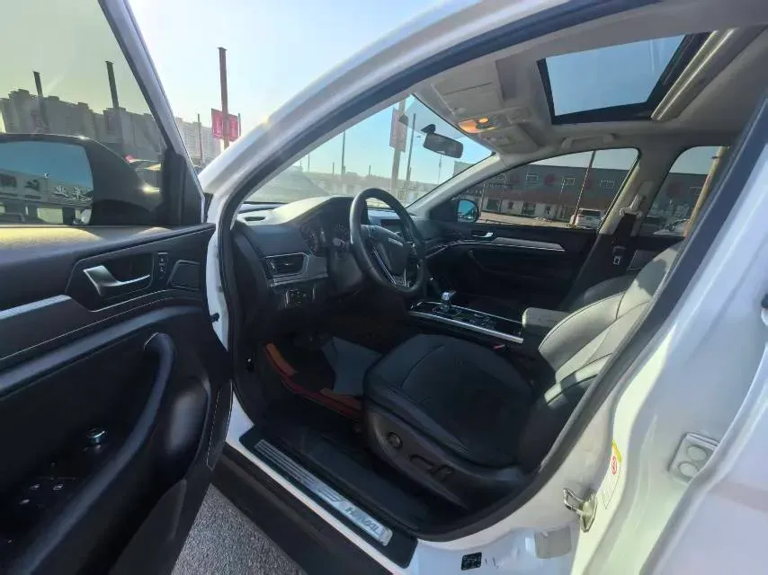 2018 Haval H6 1.5T 150HP L4 7DCT,autocango,china used car exporter,china ev exporter,chinese used car exporter,chinese used ev exporter