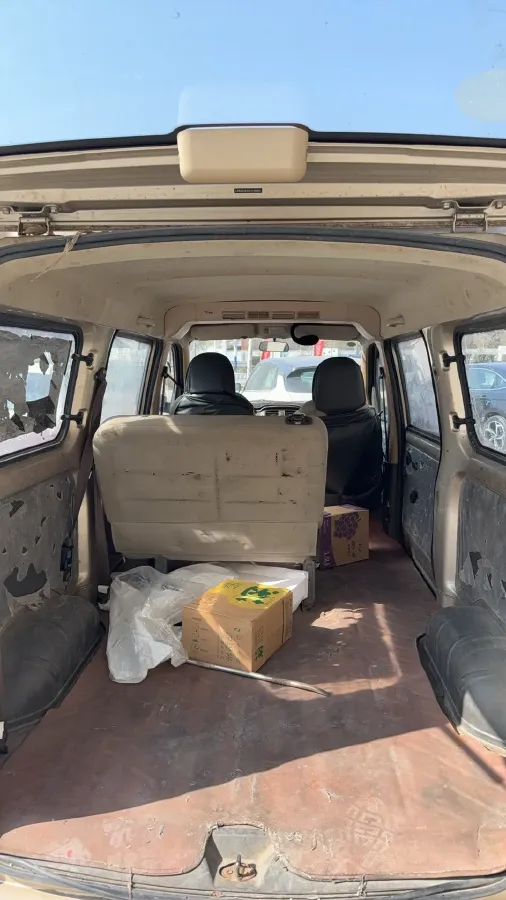 2020 WuLing RongGuang 1.2L 76HP L4 5MT,autocango,china used car exporter,china ev exporter,chinese used car exporter,chinese used ev exporter