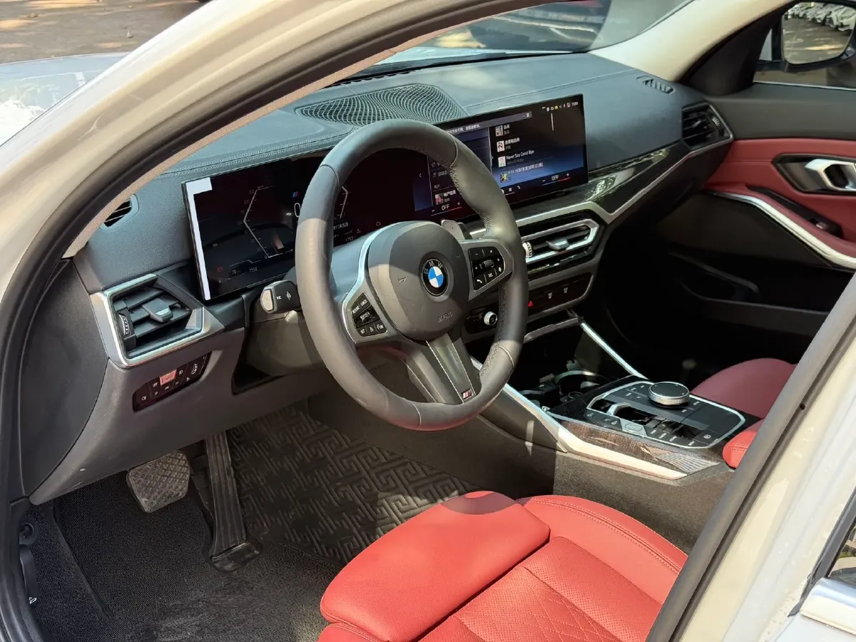 2025 BMW 3 Series 2.0T 184HP L4 8AT,autocango,china used car exporter,china ev exporter,chinese used car exporter,chinese used ev exporter