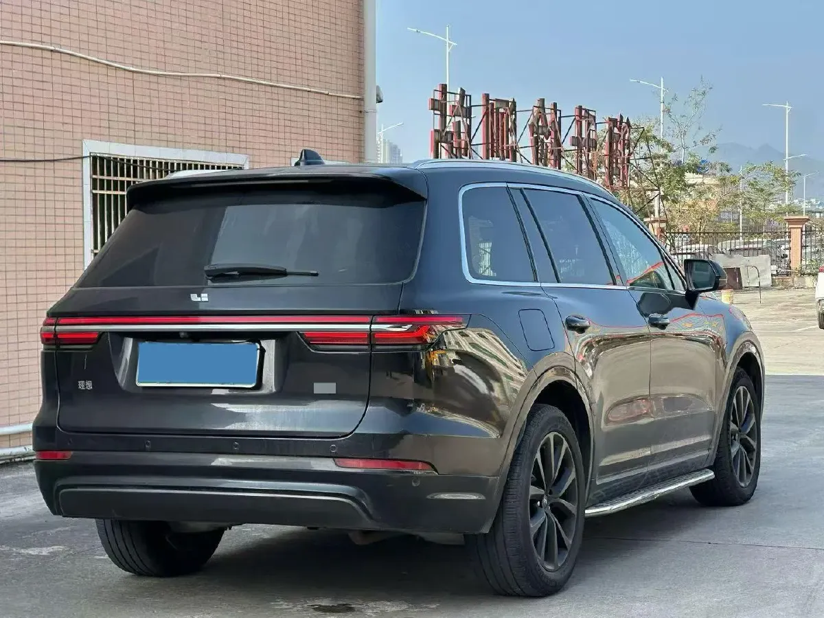 2020 Li ONE Range Extended 131HP REEV 40.5KWH,autocango,china used car exporter,china ev exporter,chinese used car exporter,chinese used ev exporter