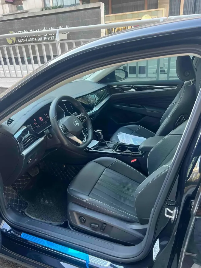 2023 Volkswagen Passat 1.4T 150HP L4 7DCT,autocango,china used car exporter,china ev exporter,chinese used car exporter,chinese used ev exporter