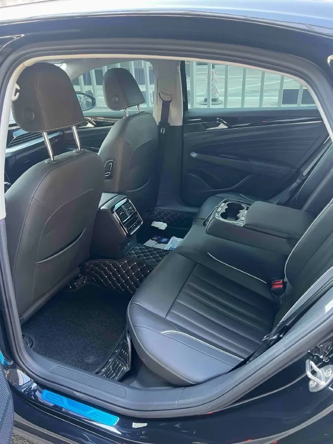 2023 Volkswagen Passat 1.4T 150HP L4 7DCT,autocango,china used car exporter,china ev exporter,chinese used car exporter,chinese used ev exporter