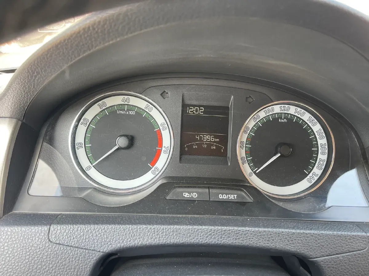 2019 SWM G01 1.5T 156HP L4 6MT,autocango,china used car exporter,china ev exporter,chinese used car exporter,chinese used ev exporter