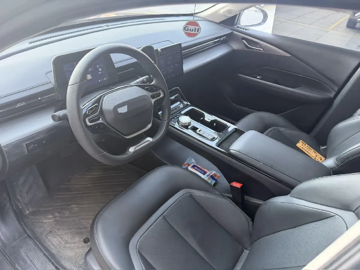 2023 WuLing XingGuang 1.5L 106HP L4 E-CVT PHEV 9.5KWH,autocango,china used car exporter,china ev exporter,chinese used car exporter,chinese used ev exporter