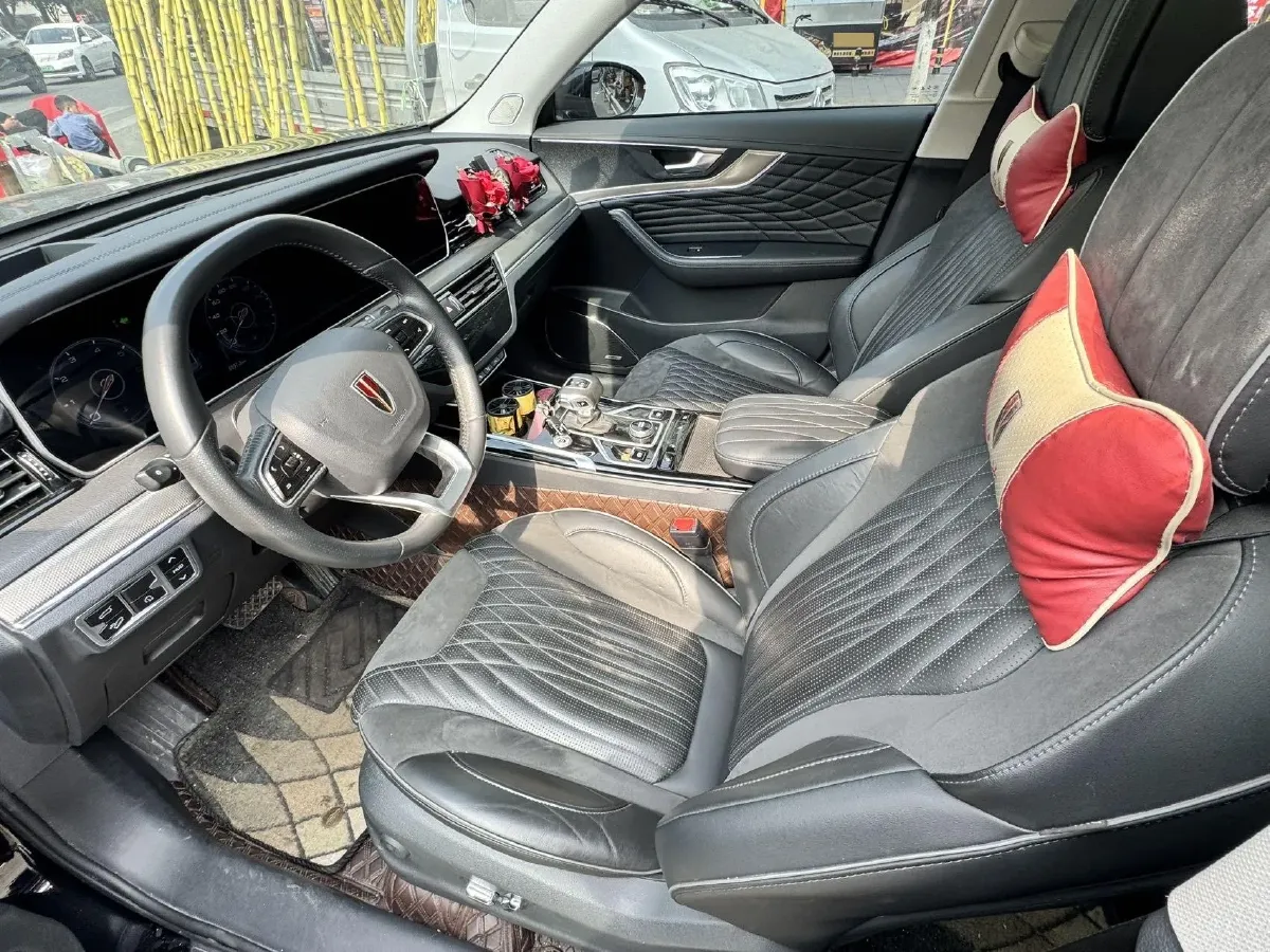 2022 HongQi HS5 2.0T 224HP L4 6AT,autocango,china used car exporter,china ev exporter,chinese used car exporter,chinese used ev exporter