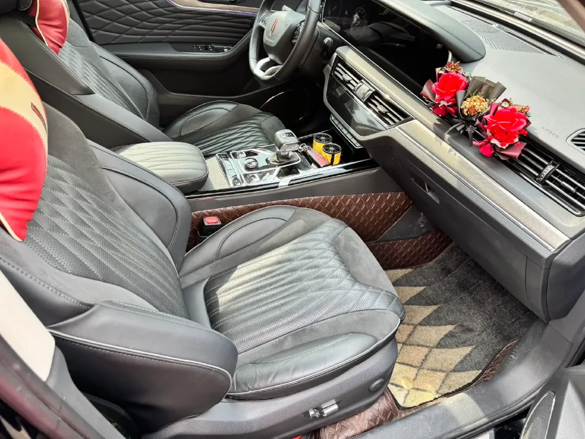 2022 HongQi HS5 2.0T 224HP L4 6AT,autocango,china used car exporter,china ev exporter,chinese used car exporter,chinese used ev exporter